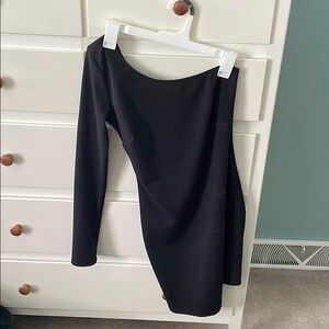 Lulus black one sleeve slit dress